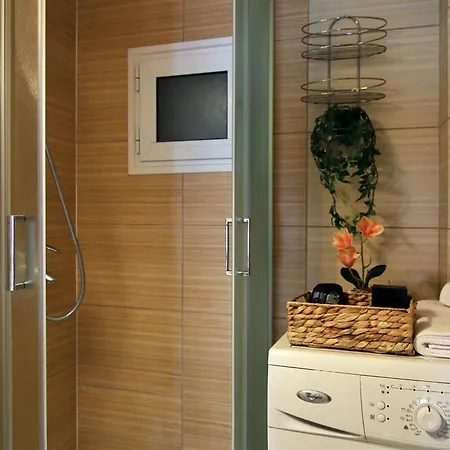 Apartament Spitaki *